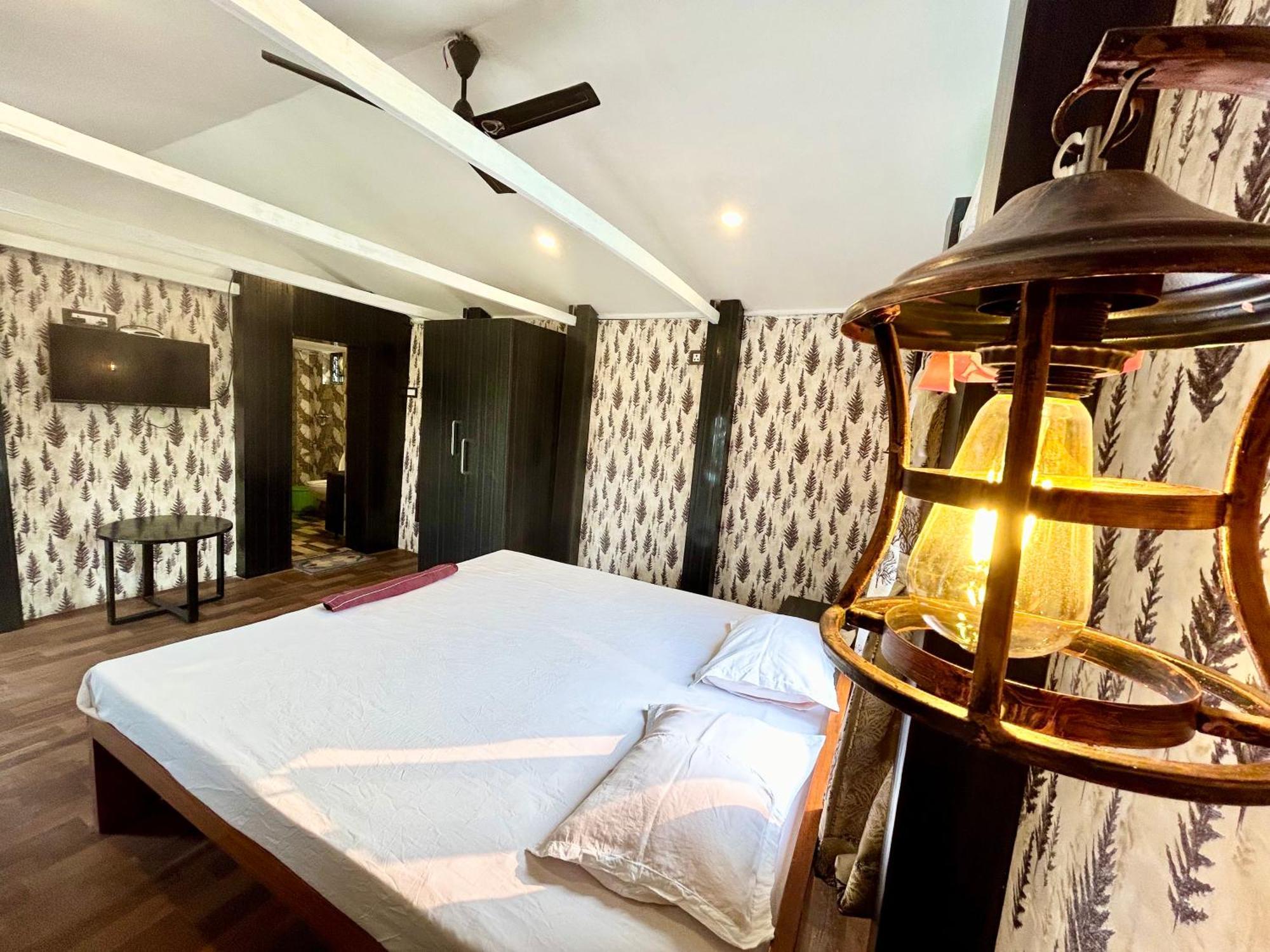 Palli Bangla Resort, Near Ruby Hospital, Anandapur Calcuta Exterior foto